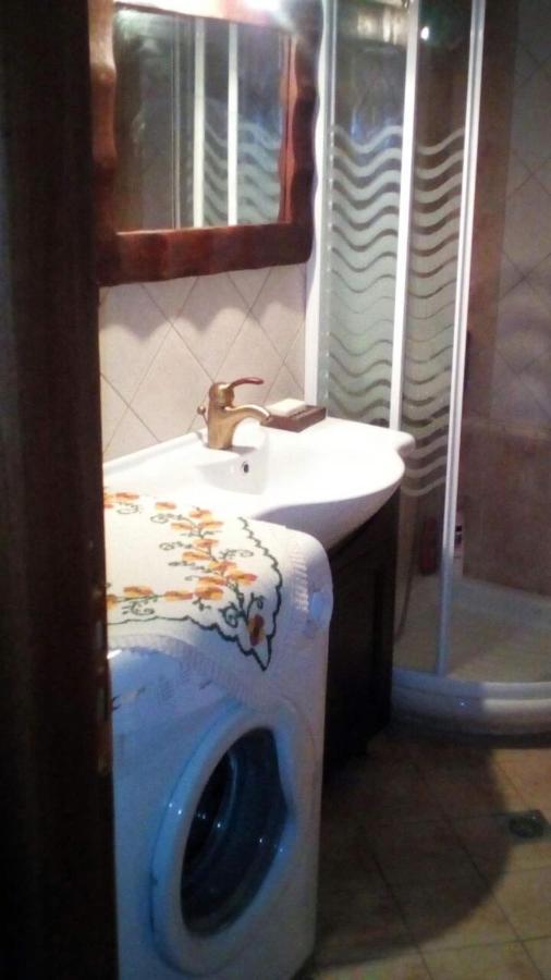 Karpenísion La Casa Di Pietraヴィラ エクステリア 写真